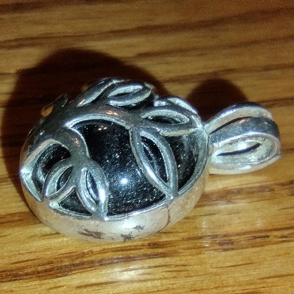 Sterling and onyx tree of life necklace - Picture 5 of 16